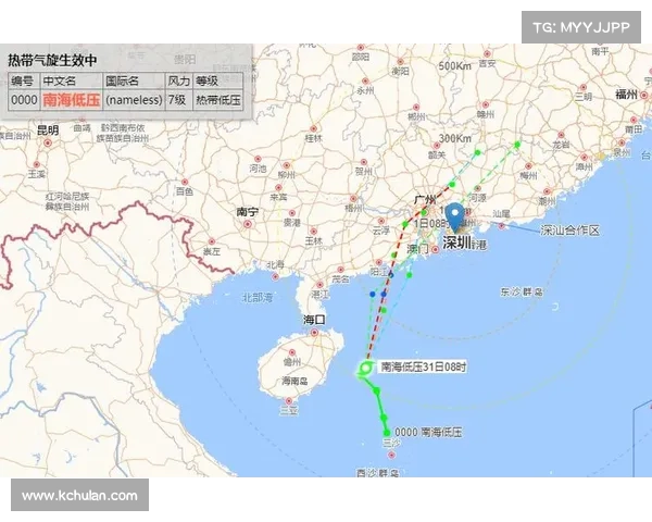 深圳迎来台风警报：暴雨+大风，出行请做好防范准备(深圳台风来袭)